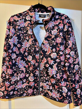 Onque Casual Floral  Jacket in Black & Pink Size Medium c406